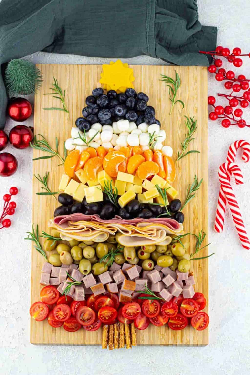 Easy and Festive Christmas Tree Charcuterie Board