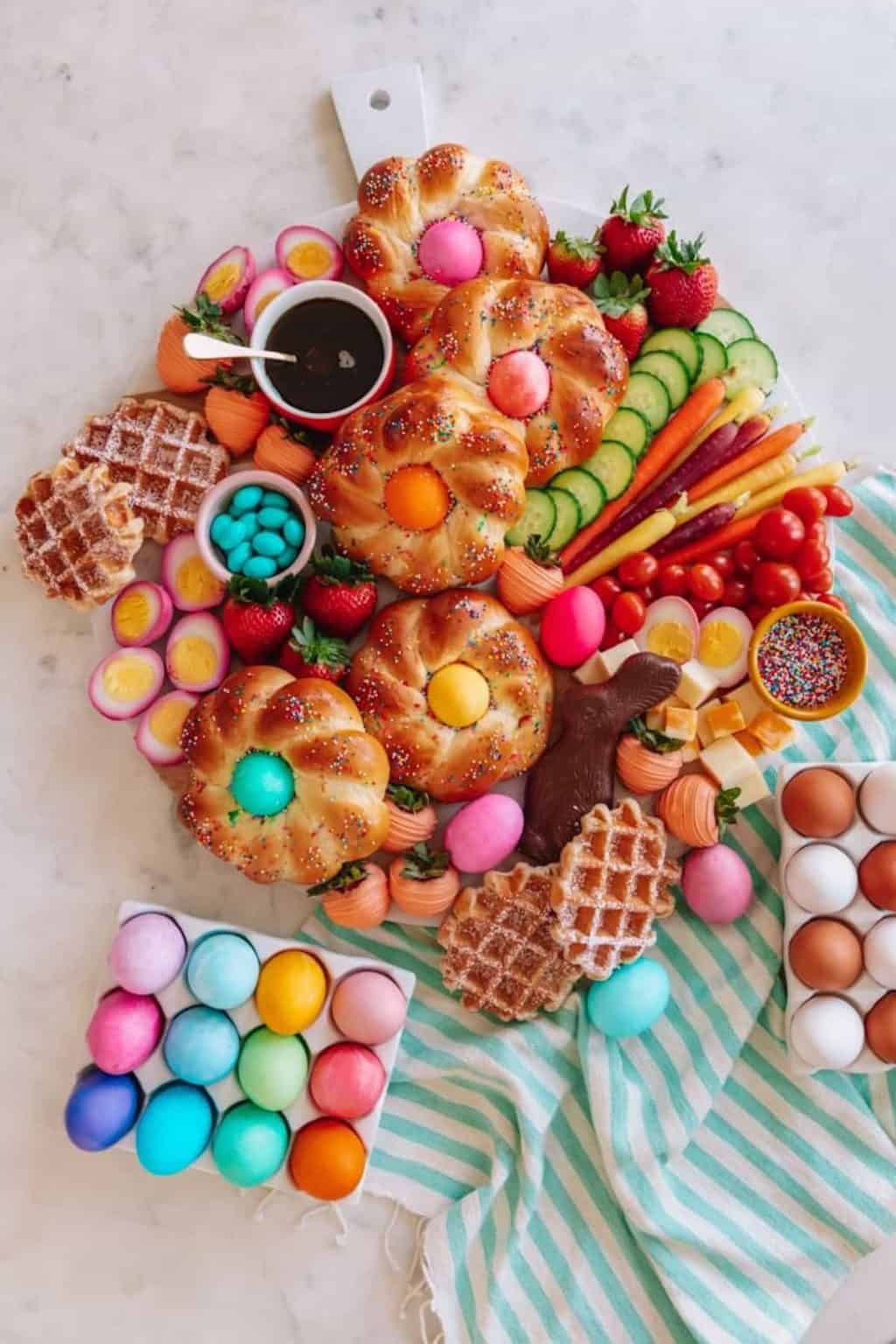 Easy and Cute Easter Charcuterie Board Ideas