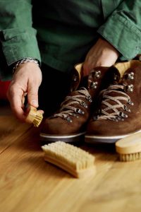 Sneakers Looking Worn Out? Here’s How to Clean Them Like a Pro!
