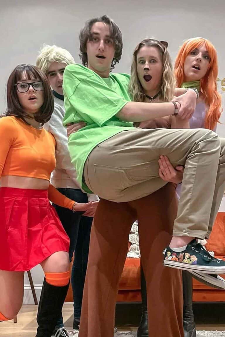 35 Group Halloween Costume Ideas Everyone Will Love