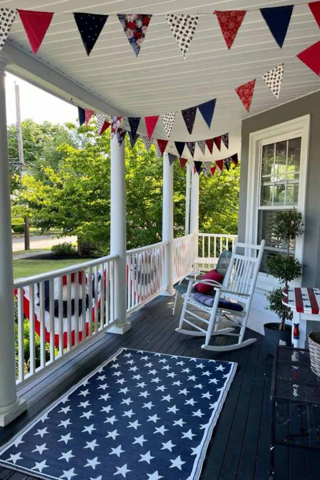30 All-American Patriotic Front Porch Decor Inspiration